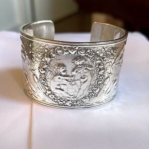 Tiffany & Co. 925 Vintage Sterling Silver Cherub Angel Cupid Cuff Bracelet